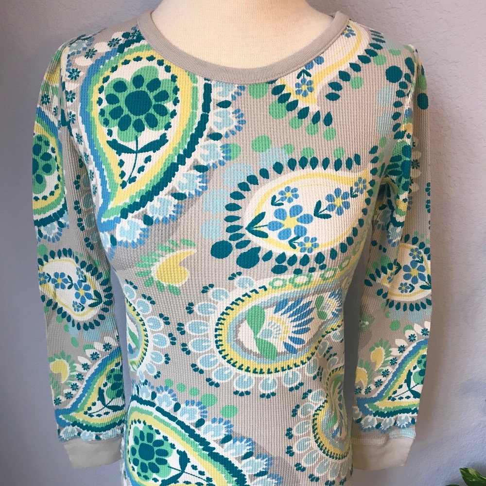 OLD NAVY Thermal Long Sleeve Shirt